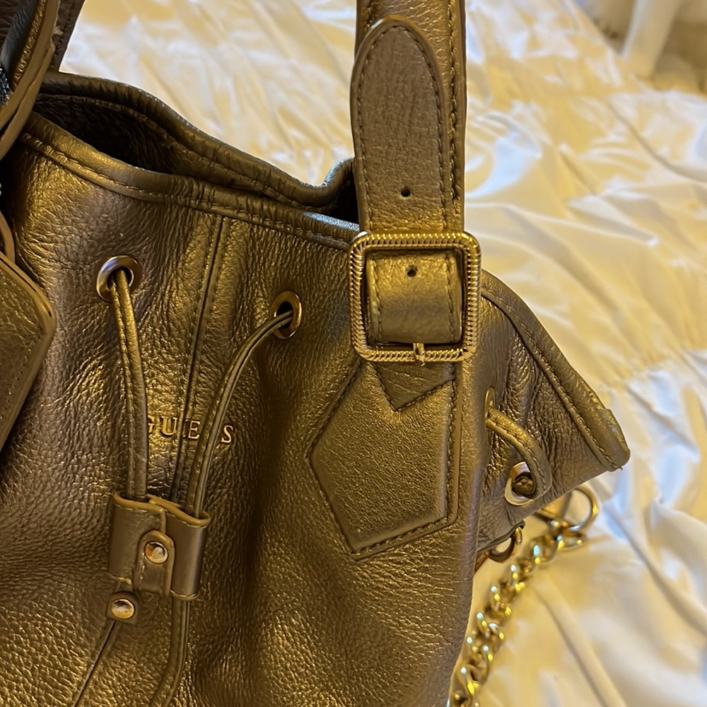 GOLD GUESS BAG - Picture 3 of 7